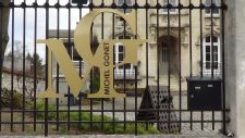 Michel-Gonet-on-Avenue-de-Champagne225