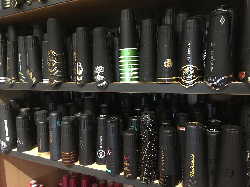 Foil samples black